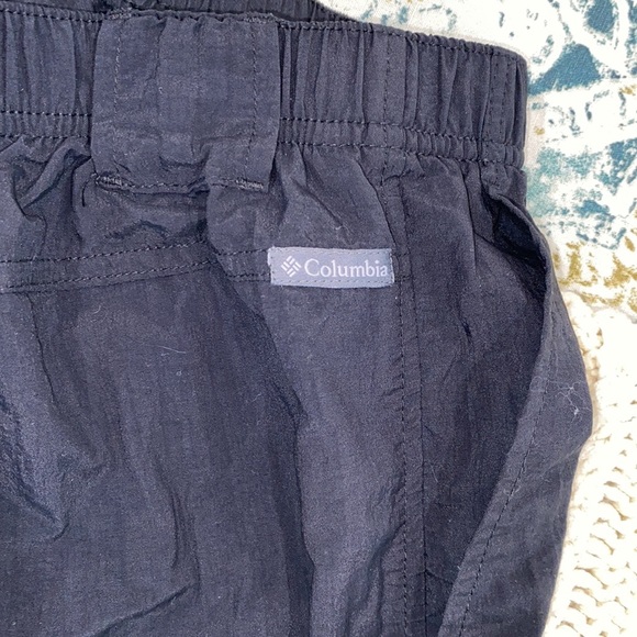 Columbia size large black shorts - Picture 7 of 9